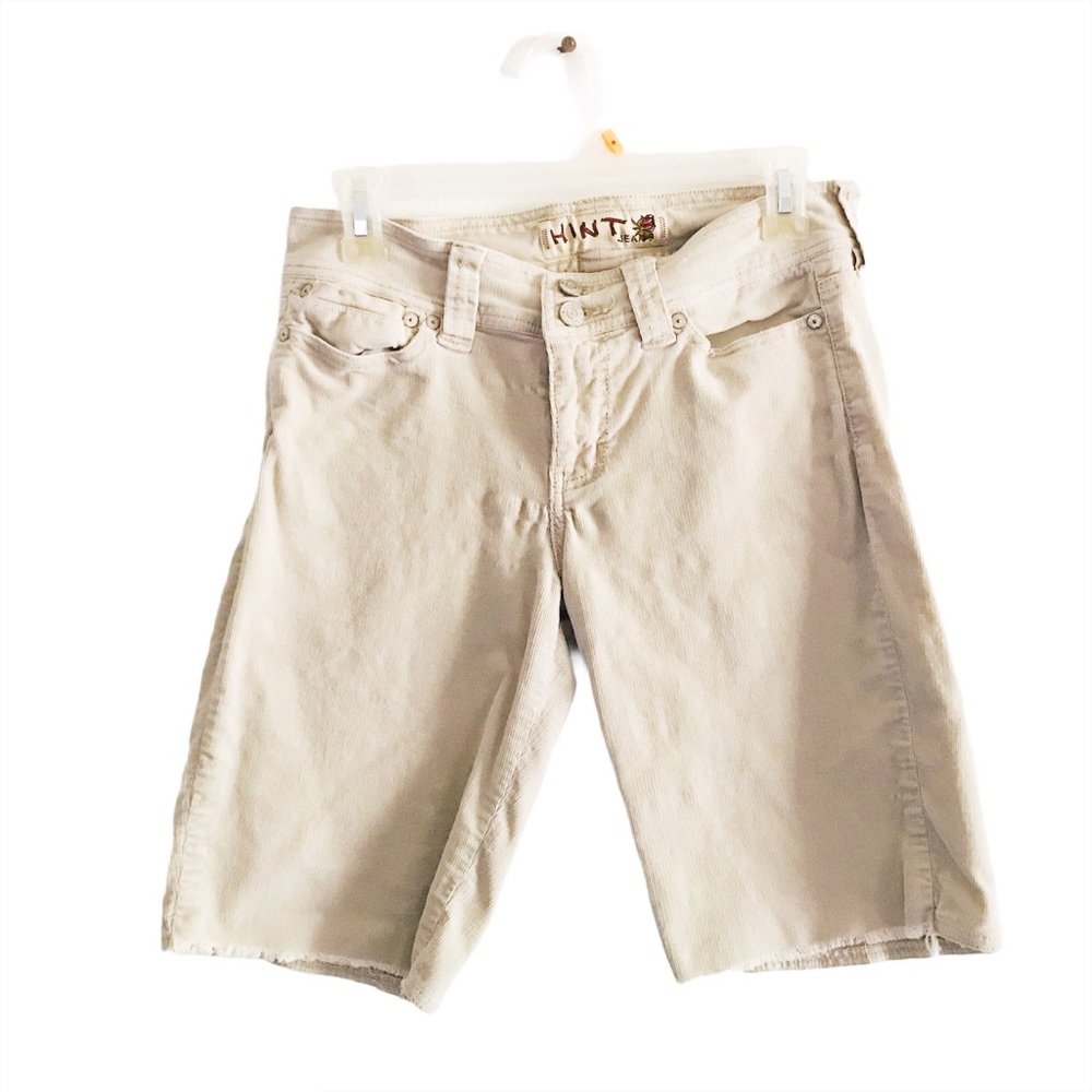 Vintage Hint Jean Shorts Size 7 Light Khaki Lightweight corduroys
